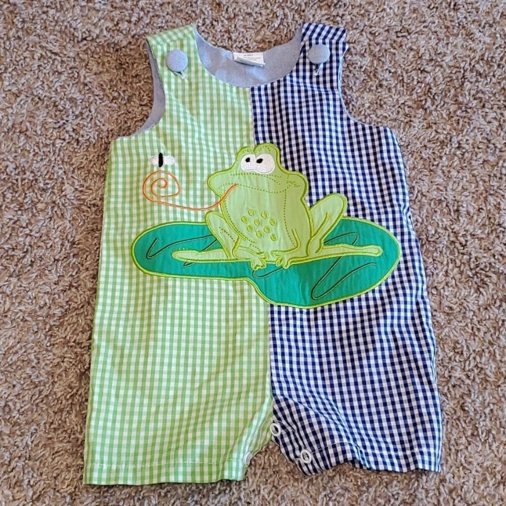Boutique Embroidered Adorable Frog Shortall Romper Outfit Size 9 months